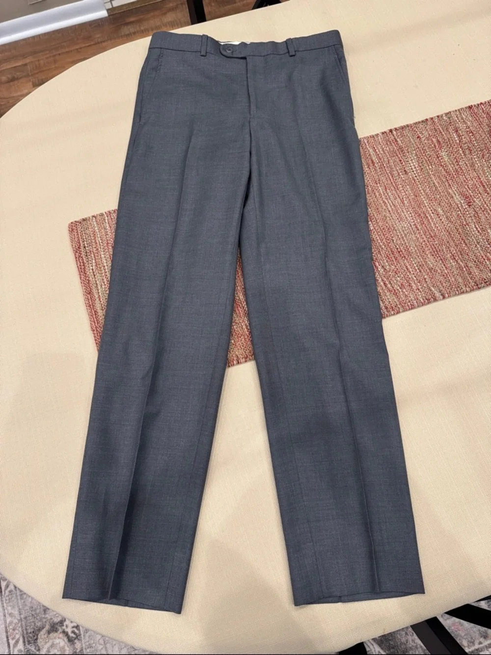 Joseph Abboud mens 38R gray solid 100% wool Zignone 2-button suit w/ trousers - Picture 8 of 8